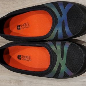 Size 6 nonslip work shoes